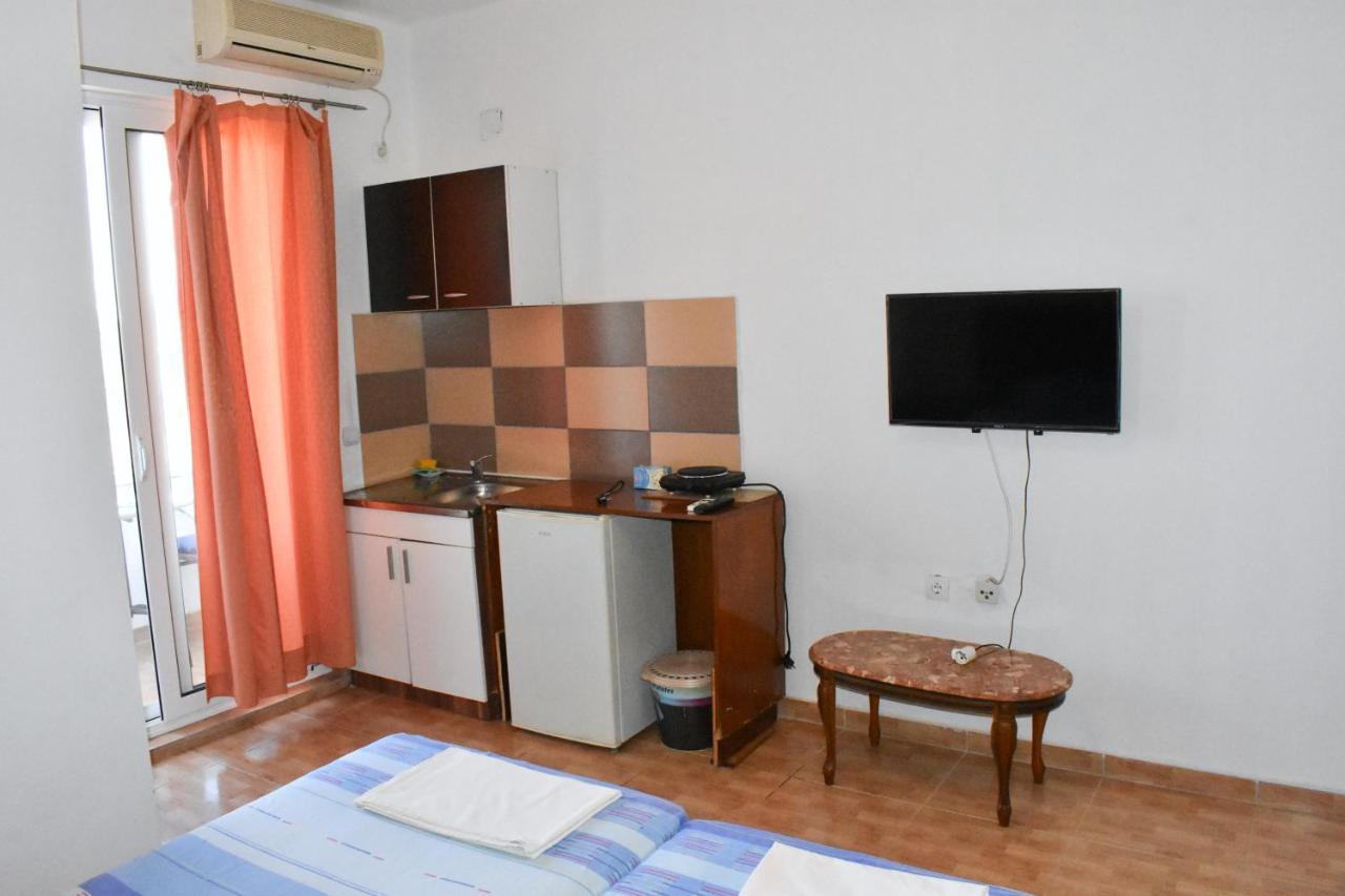 Apartments Murati Ulcinj Exterior photo